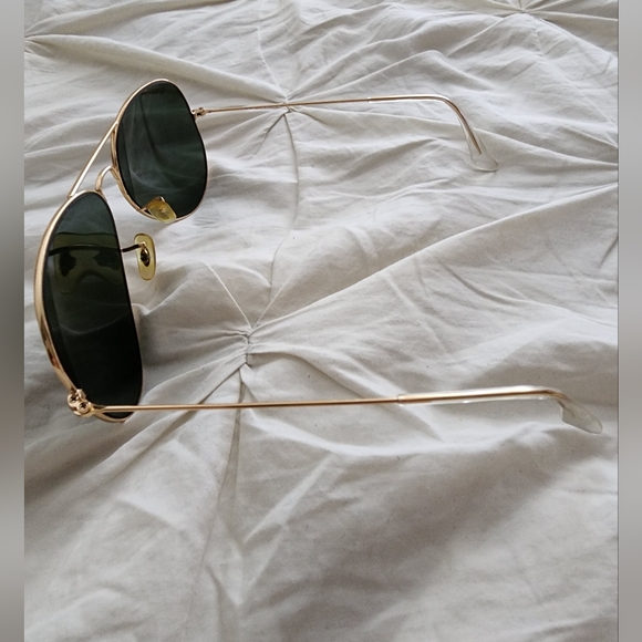 Rayban Large Metal Aviator Sunglasses - Picture 3 of 4